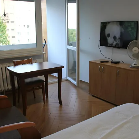 Jerzmanowskiego Apartment