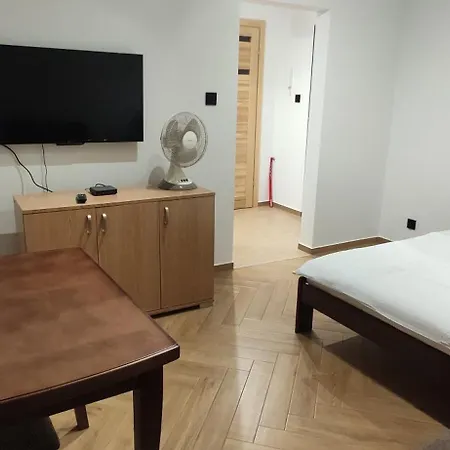 Jerzmanowskiego アパート